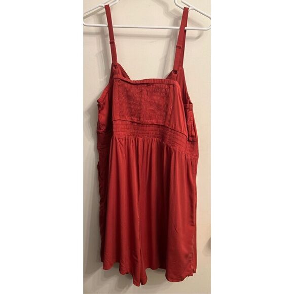 Torrid V-Neck Romper - Eyelet Stretch Challis Rust (Size 1) - Picture 6 of 9